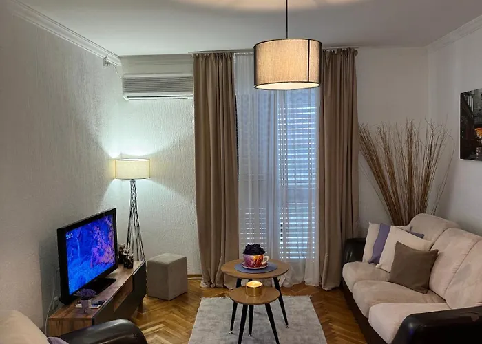 Casa Apartments, Two-Bedroom Apartment