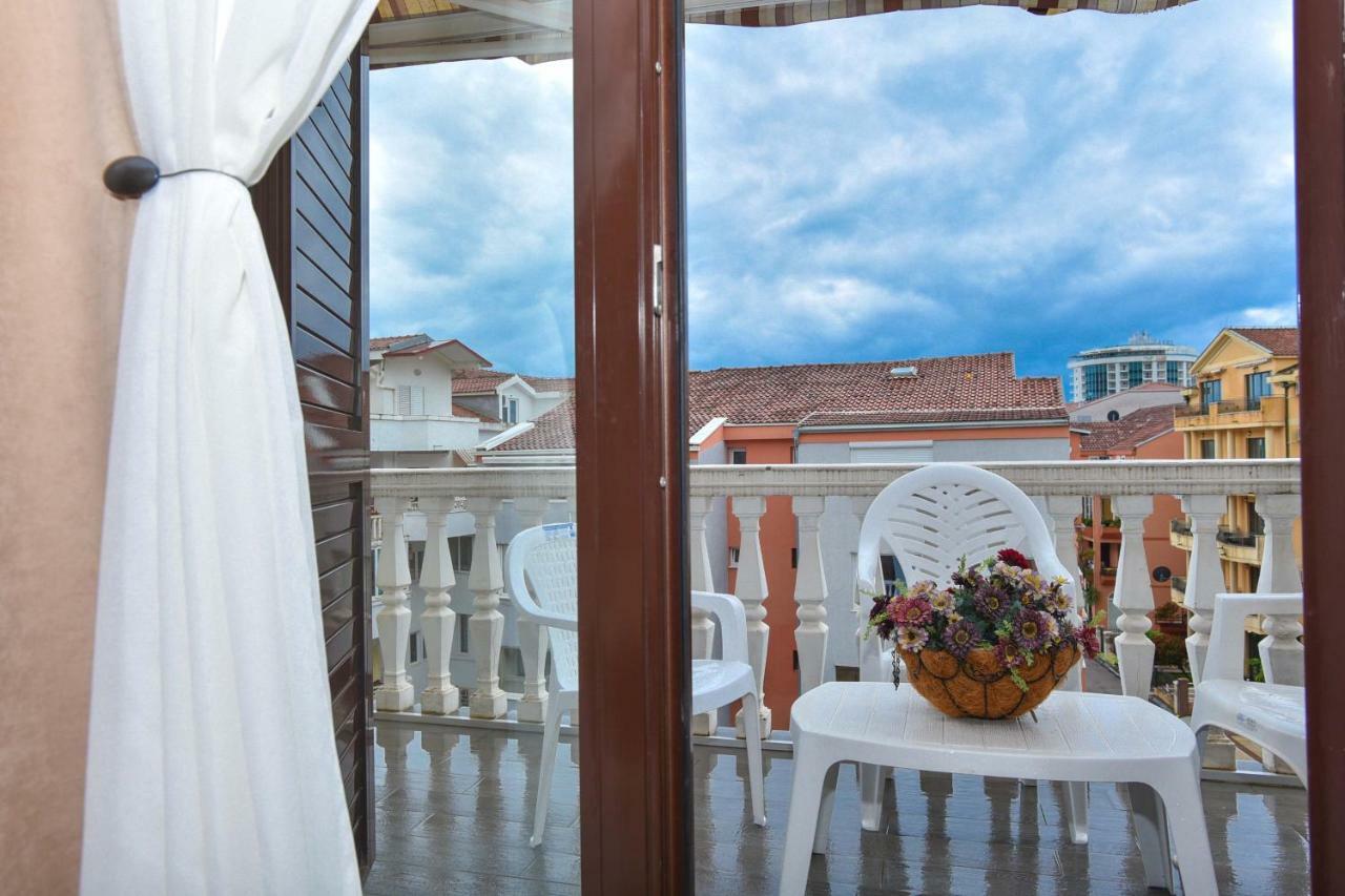 Casa Apartments, Two-bedroom Appartement Budva