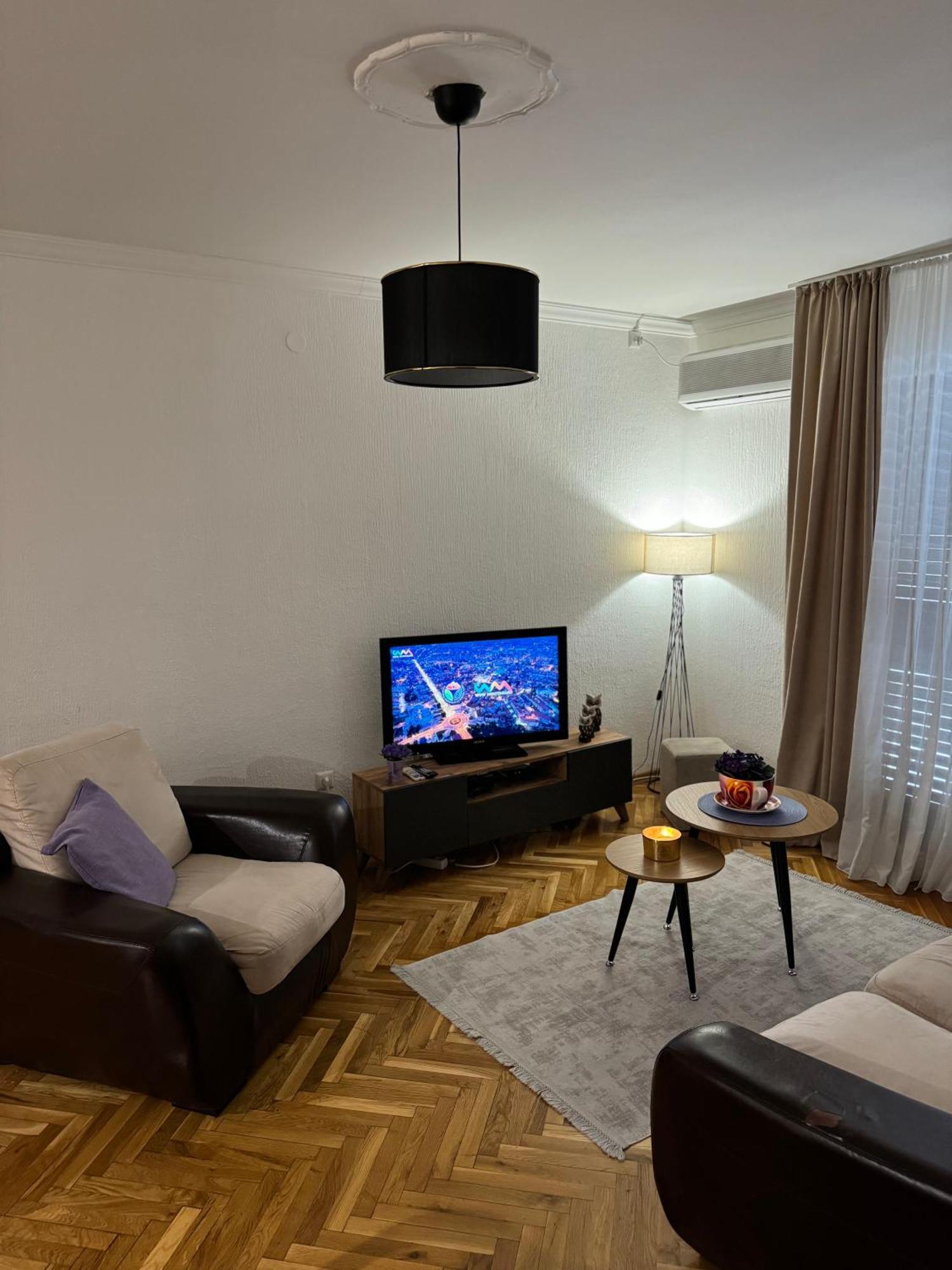 Casa Apartments, Two-bedroom